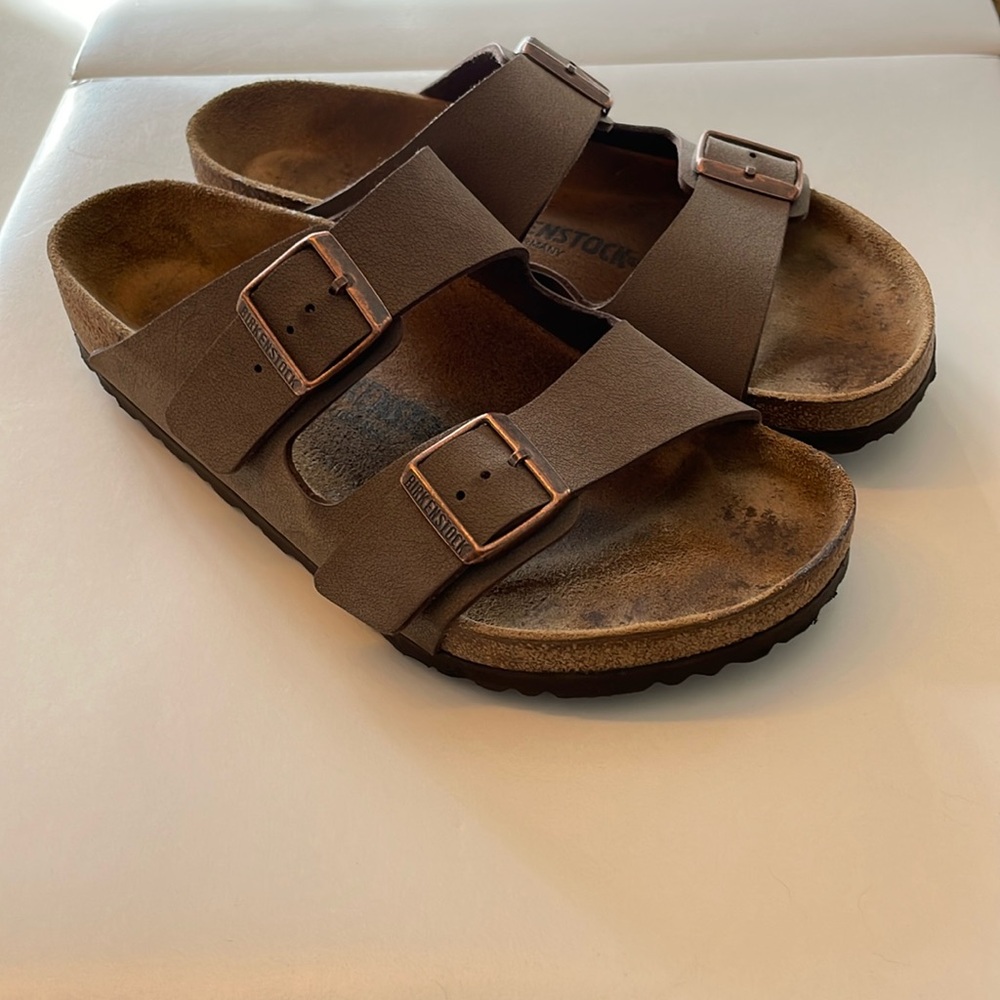 Birkenstock Arizona sandals like new!